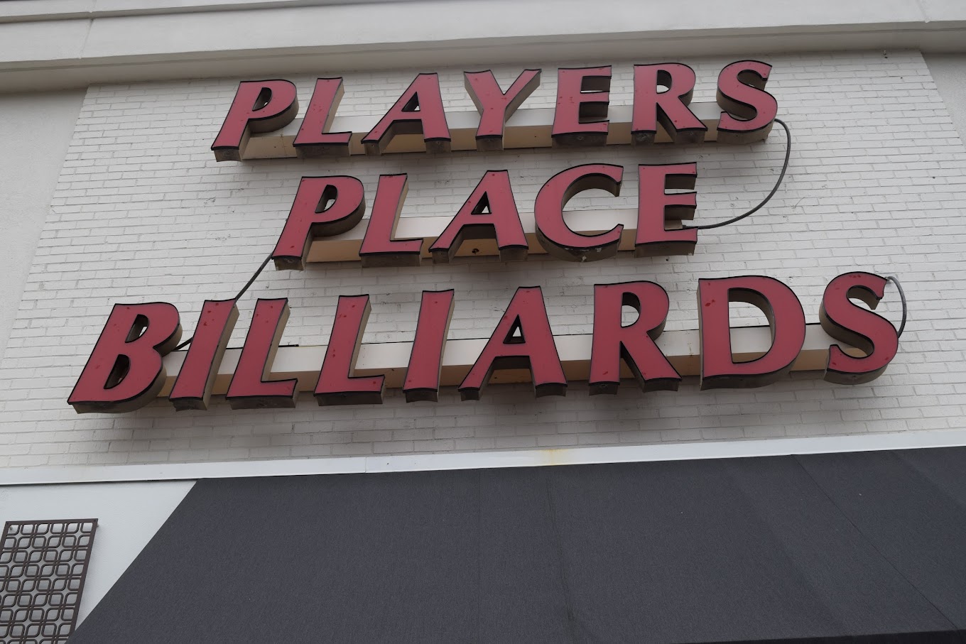 players place billiards pool hall bar pub grill new owner smittys charleston opening soon